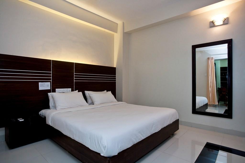 Hotel Holy Gate Силхет Номер фото