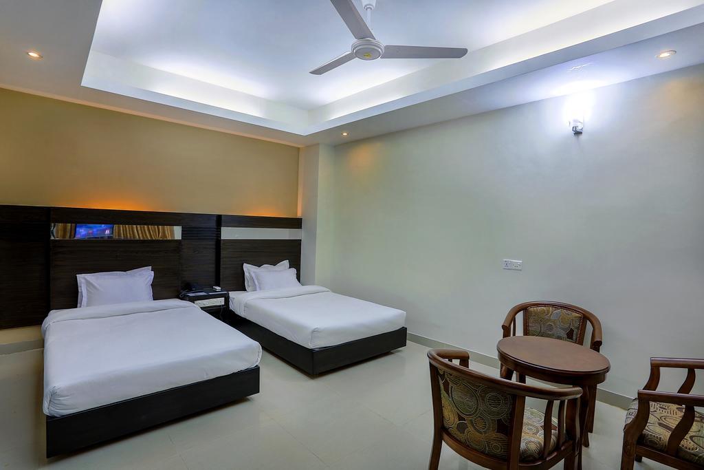 Hotel Holy Gate Силхет Экстерьер фото